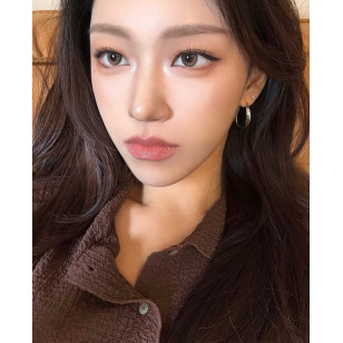 Olens 1Month Muse Shine Brown ミューズシャインブラウン(月拋)